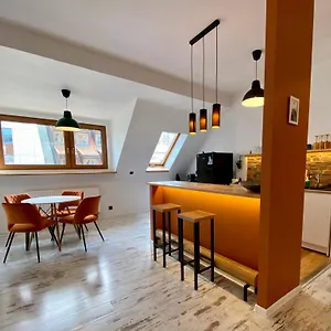  Apartment 93 M2 Kino Na Dachu Rynek Self Check-in