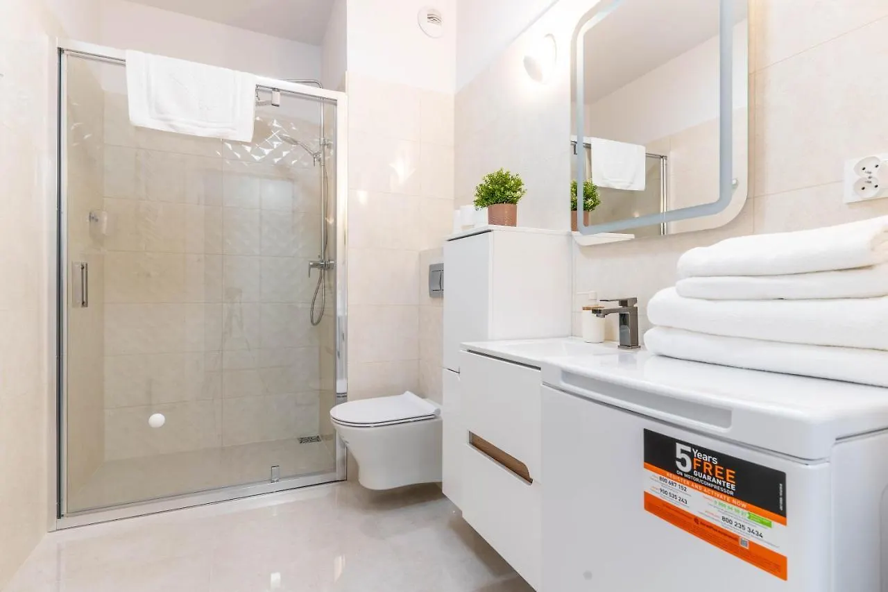 Wrocapartments Citycenter - Parking Free Wroclaw 0*,  Poland